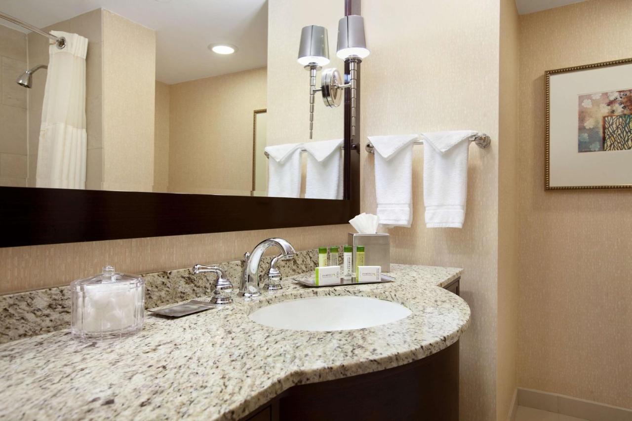 Doubletree By Hilton Boston - Glen Hotel Bedford